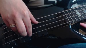 КАК ИГРАТЬ ПАЛЬЦАМИ НА БАС ГИТАРЕ #3 | СПОСОБЫ МЯГКОГО ИЗВЛЕЧЕНИЯ