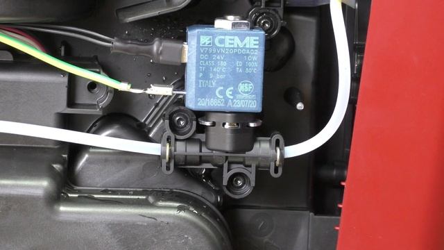 Жутко переломанная кофемашина Philips . Поиск неисправности, сравнение с Delonghi ECAM. смотреть онлайн