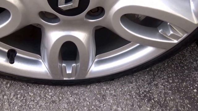 Renault Wind From Umesh Samani Specialist Cars Stoke on Trent. смотреть онлайн