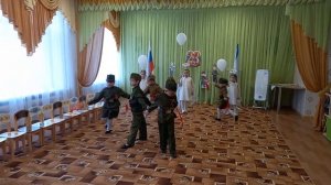 Танец на 23 февраля "ВСТАНЕМ"