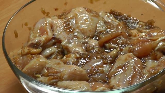 Куриные крылышки по-китайски, жарятся 3,5 минуты. Просто и очень вкусно!