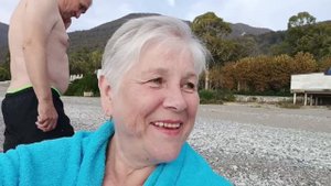 Октябрь : "АБХАЗИЯ -ГАГРЫ " погода супер ??...