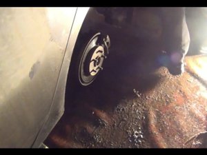 Замена задних тормозных накладок (колодок) на Toyota - Corolla