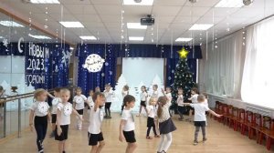 Средняя группа 4 года. Танец «Часики»