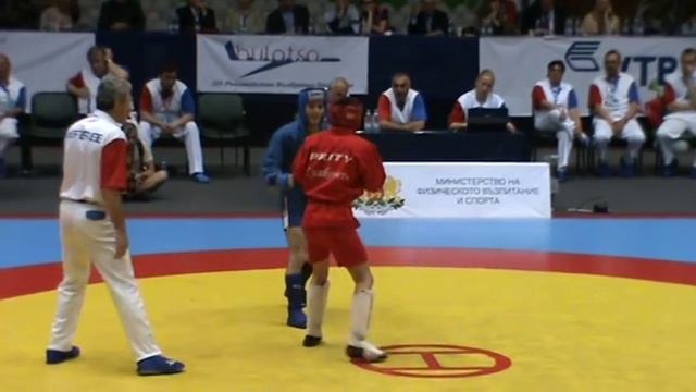 Чемпионат Европы 2011, финал боевого самбо 52 кг. смотреть онлайн