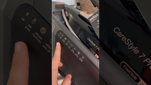 ??Парогенератор Braun CareStyle 7 Pro - мощный и продвинутый прибор для глажки. смотреть онлайн