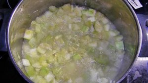 Кабачковая икра с помидорами и морковью на зиму