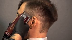 Мужская стрижка Полубокс с тейпером / Taper fade by Aresen Dekusar