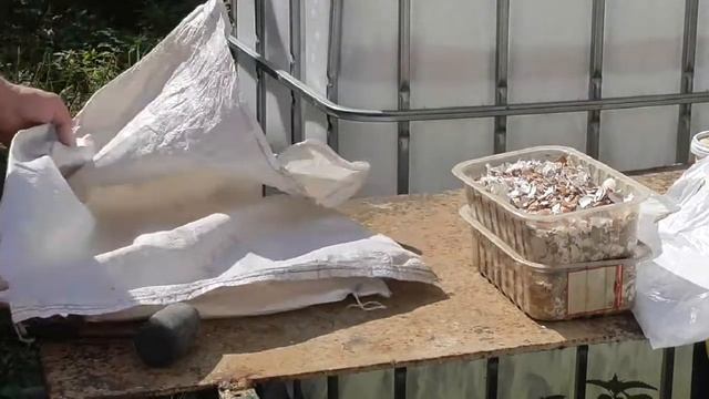 Яичная скорлупа в почву (сбор, доставка, измельчение, внесение) смотреть онлайн