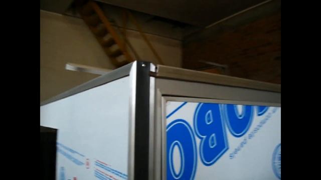 РАСПАШНЫЕ ДВЕРИ в прицеп | Дом на колесах Своими руками