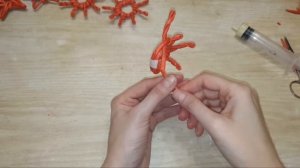 Плетем Елочные Игрушки из газетных трубочек!