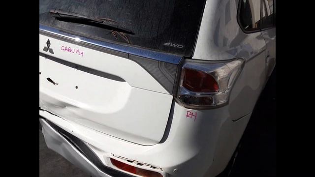 Wrecking  2014 Mitsubishi Outlander  Automatic   4WD 5538