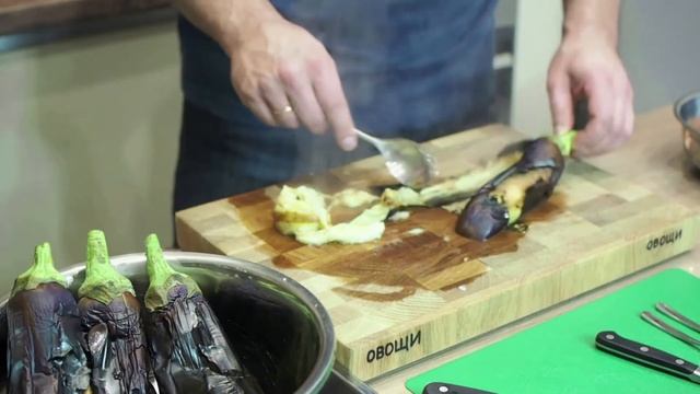 Баклажанная икра со вкусом и ароматом костра. Два рецепта.