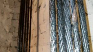 Порвался канат у лифта , что теперь делать?