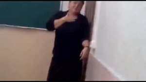 Студент первый раз пришел на пару за весь год! (с субтитрами)