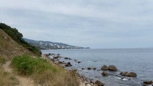 Дикий пляж в Алупке. Санаторий и пляж Южнобережный 13.08.2021 Август-пляж-Алупка