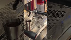 Приготовление раф малина кокос