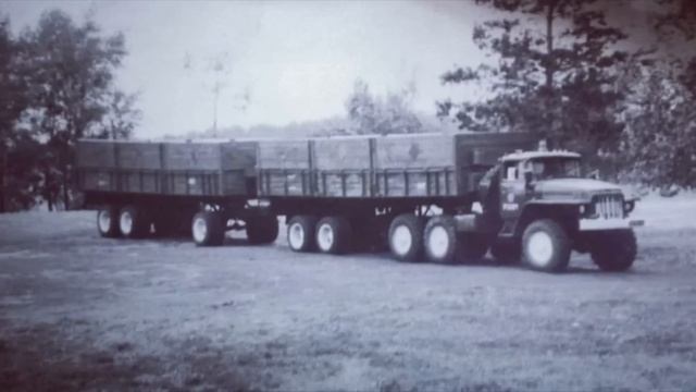 Куда исчезли популярные в СССР автопоезда? смотреть онлайн