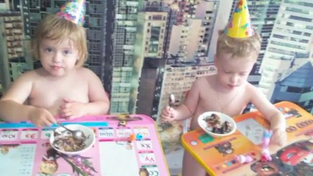 День рождения двойняшек. Нам 3 годика! смотреть онлайн