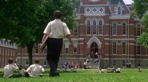 Фильм Майор Пэйн 1995 | Пэйн заставил кадетов бегать в женских платьях