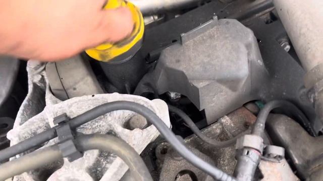 Разборка Renault - Megane 3 2009-, 1.5 (VIN: VF1KZ0A0542892546) SD10KMY смотреть онлайн