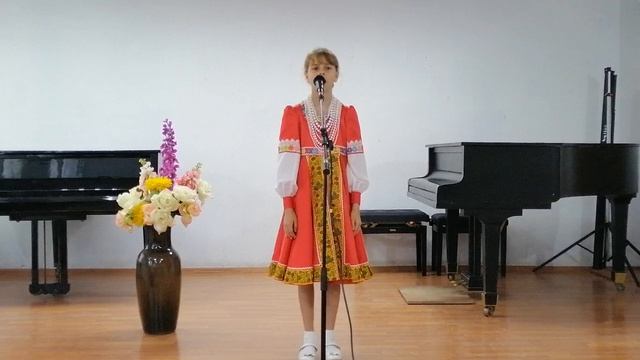 КОВАЛЕВА СВЕТЛАНА 10 ЛЕТ
В. Нечаев "Как пойду я на быструю речку"