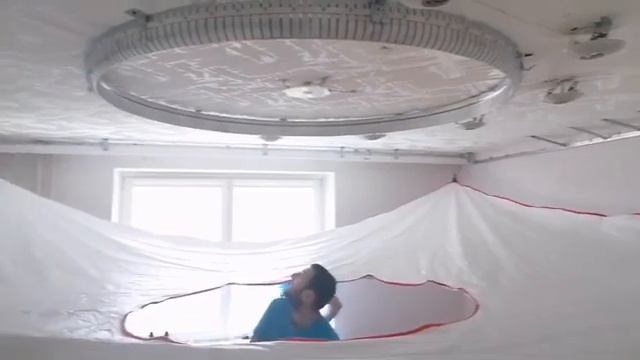 Двухуровневый натяжной потолок с эксклюзивным полотном! смотреть онлайн