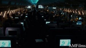 Женщина Ищет Своего Ребёнка в Самолёте, Но Все Считают Что Она Его Выдумала... [Краткий пересказ]