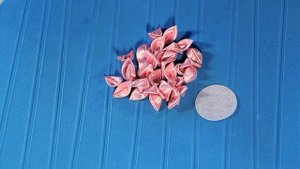 Острый вывернутый лепесток "Канзаши". Лепестки из лент. Канзаши для начинающих.Урок № 6.