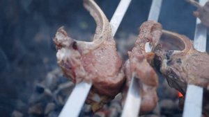 Как вкусно пожарить мясо без маринада. Самый вкусный шашлык, цыганка готовит.@gotovte_vkusno