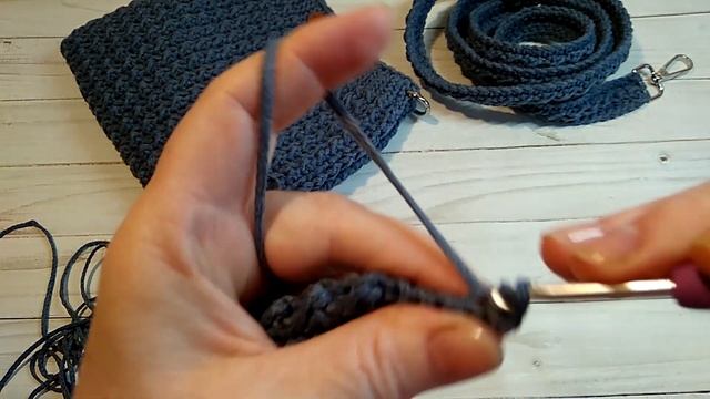 Сумка крючком РЕЛЬЕФНЫМ узором ! Длинная и короткая ручка ! Новая застежка для сумки ! МК смотреть онлайн