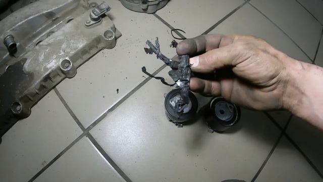 Чудо под защитой ГРМ. Чери Элара смотреть онлайн