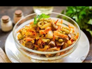 Бомбический БЮДЖЕТНЫЙ салат с КУРИНЫМИ сердечками //salad with chicken hearts