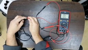 Плойка для локонов завивки волос не включается | Ремонт плойки в Кудрово