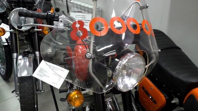 Ижевск. Музей Ижмаша: мотоциклы Иж, ружья, автоматы. смотреть онлайн