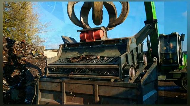 Грохот DBE Traserscreen DB-40L - переработка металлического скрапа и шрота, удаление земли. смотреть онлайн