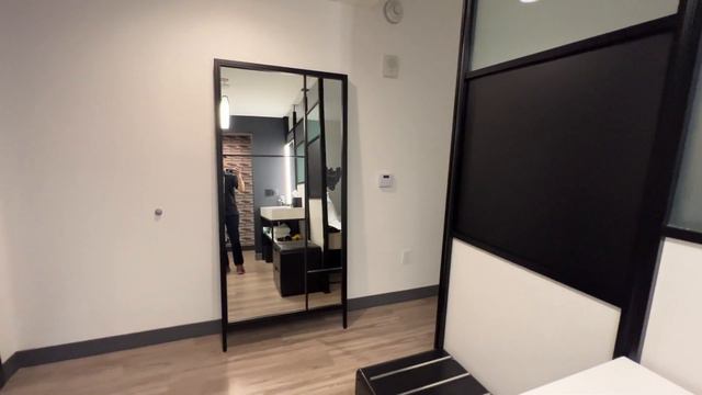 Hotel Tour: Aloft Hotel Battery Area Atlanta GA смотреть онлайн