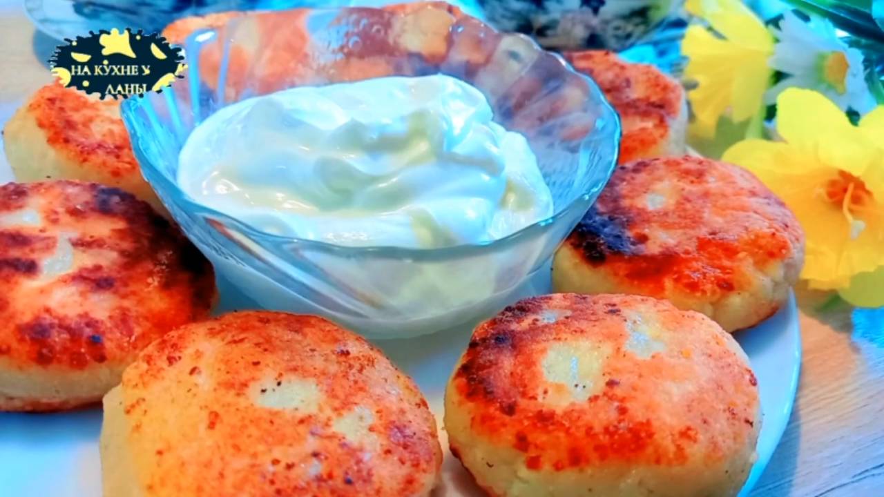 ИДЕАЛЬНЫЕ СЫРНИКИ! СЕКРЕТЫ ПРИГОТОВЛЕНИЯ ВКУСНЫХ И ПЫШНЫХ СЫРНИКОВ..mp4