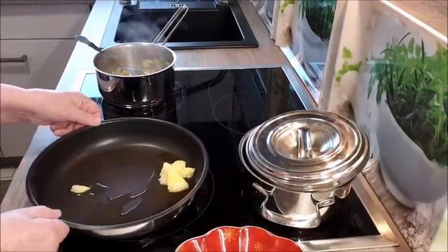 Луковые котлеты !Овощной соус! смотреть онлайн