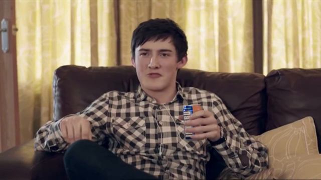 Сын внезапно спалил родителей смотреть онлайн