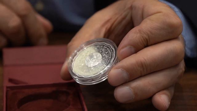 О выпуске в обращение коллекционных монет ÓMIR SHEJIRESI смотреть онлайн