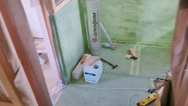 Баня ч 36. Керамогранит на пол парилки и мойки