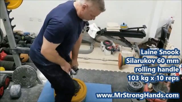 Лейн Снук Русская рулетка 103 кг на 10 раз. Laine Snook Russian Roulette 103kg x 10 reps смотреть онлайн