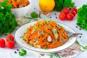 КАК ПРИГОТОВИТЬ САЛАТ ИЗ КУРИНЫХ ЖЕЛУДКОВ С КОРЕЙСКОЙ МОРКОВЬЮ П