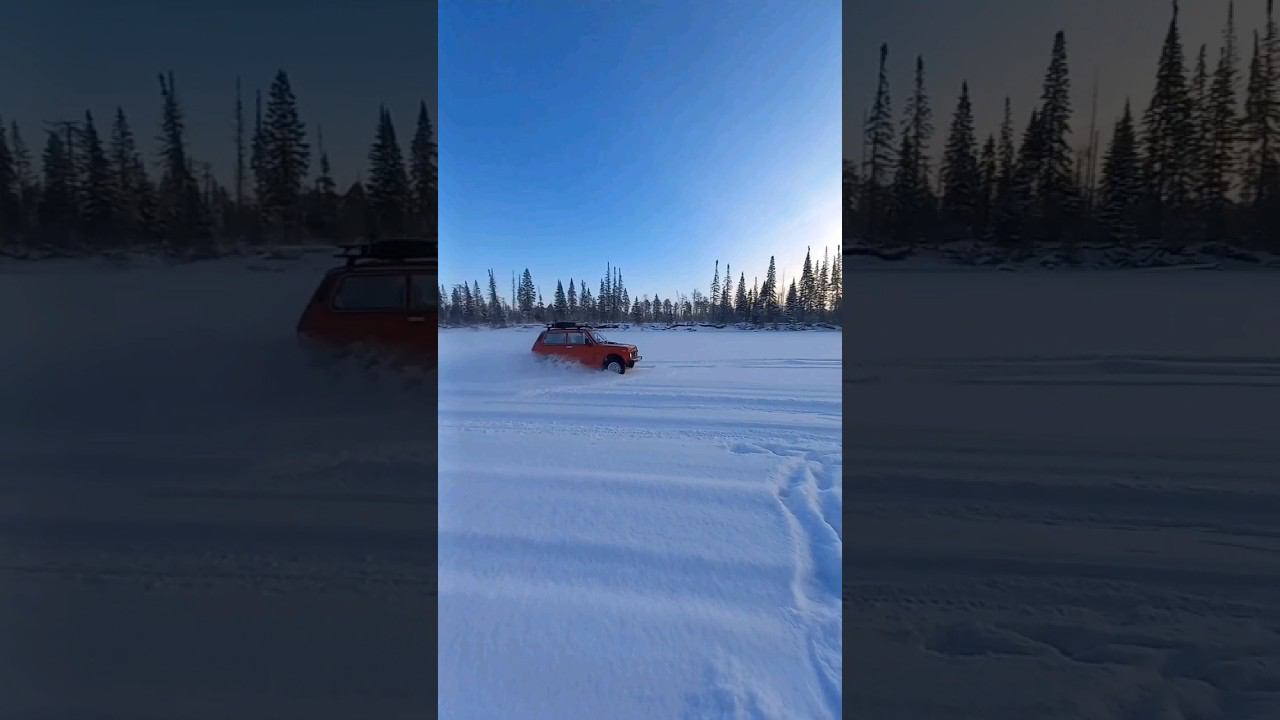 Нива 4 на 4 несётся по речному льду #нива #снег #бездорожье смотреть онлайн