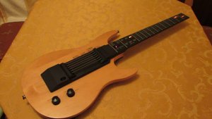 Guitarra MIDI Yamaha EZ-EG