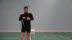 Бадминтон - Как Обучать (1) Как кинуть воланчик под рукой