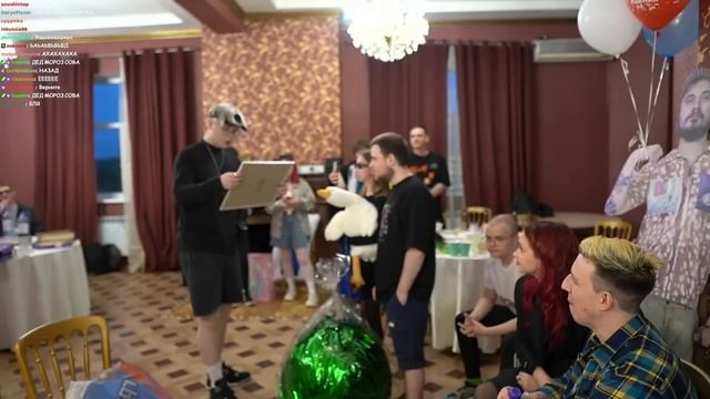 ВРУЧЕНИЕ ПОДАРКОВ ДРЕЙКУ - СТРИМХАТА ДРЕЙКА смотреть онлайн