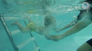 Грудничковое плавание в ТоТо (Александр, 6 месяцев)