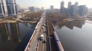 Метро мост, Киев